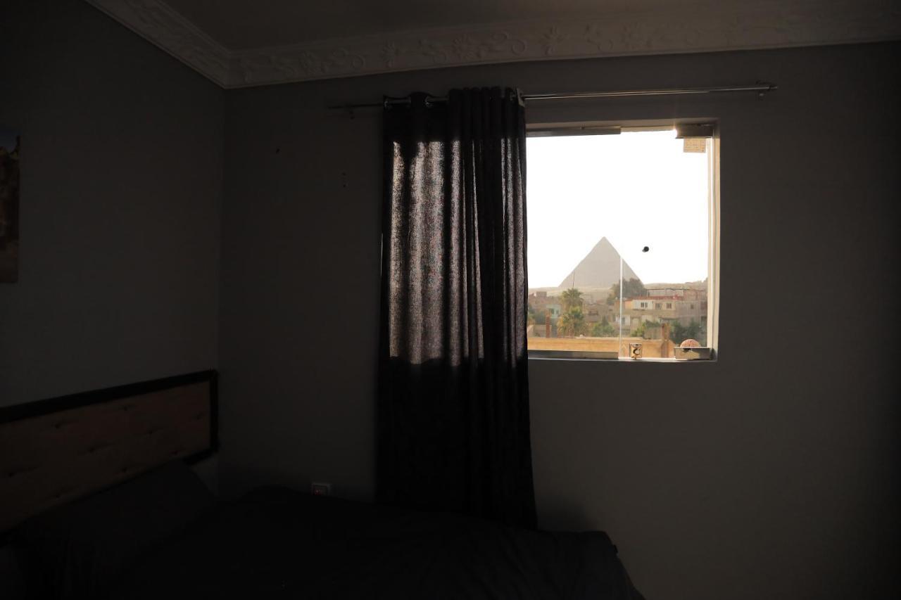 カイロ Three Golden Pyramids Bed & Breakfast エクステリア 写真